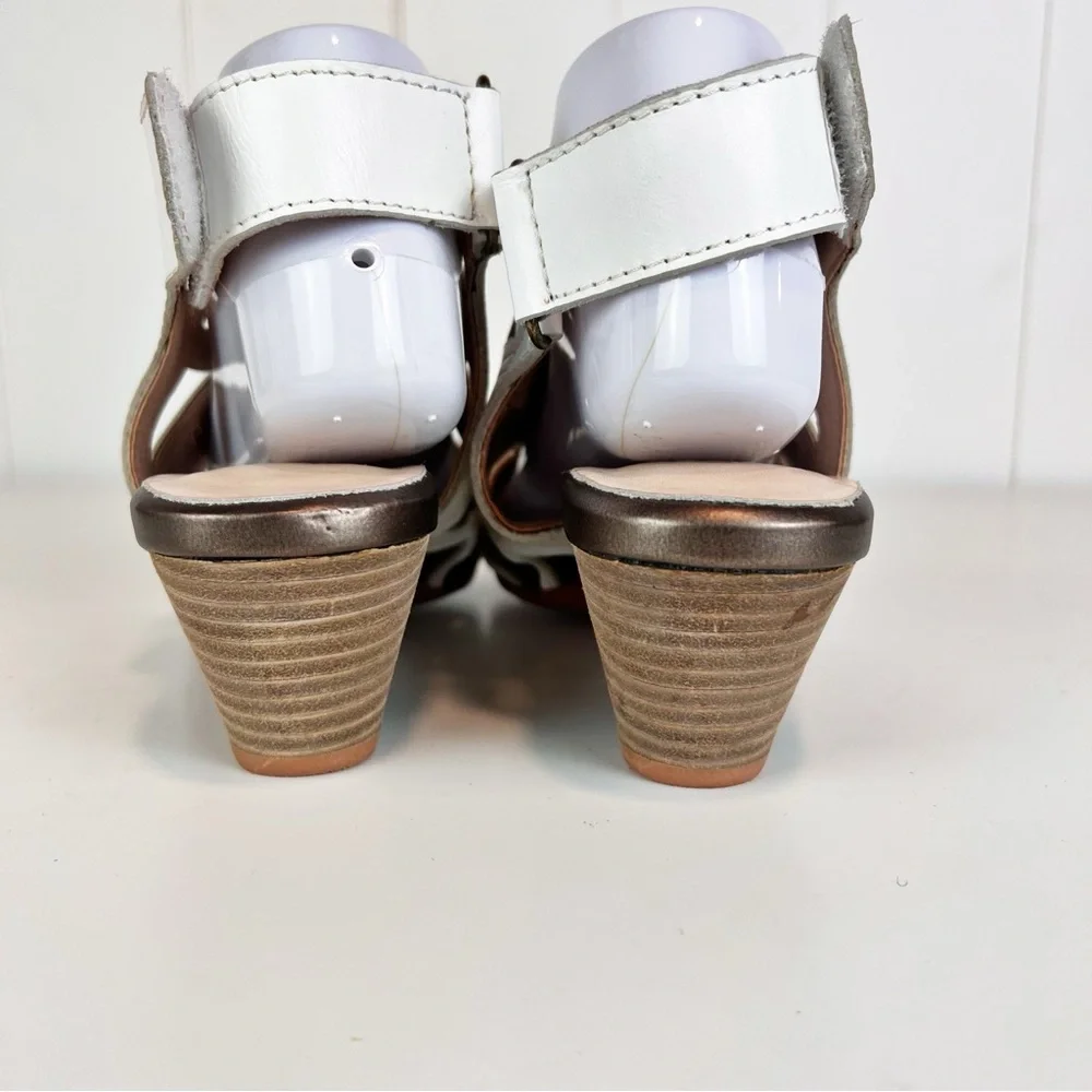 L'Artiste by Spring Step Flourish Laser Cut Wedge Sandal White Leather Boho 42